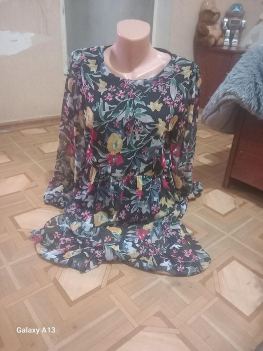 Женское     платье