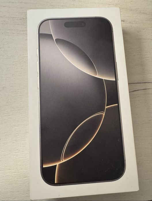 Vând Iphone 16 Pro 256 GB Natural Titanium