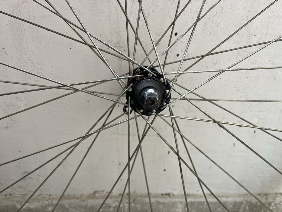 Vand roata fata 28 bicicleta cursiera semicursiera singlespeee fixie