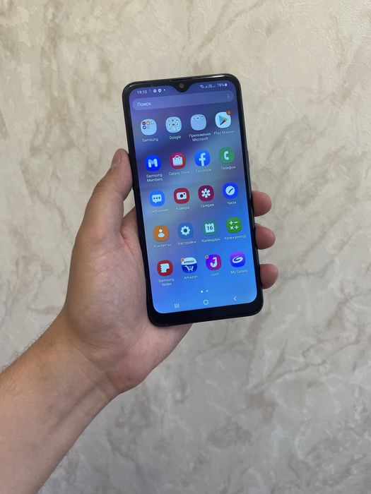 Продам Samsung A10s.