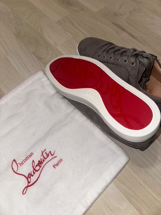 Christian Louboutin обувки