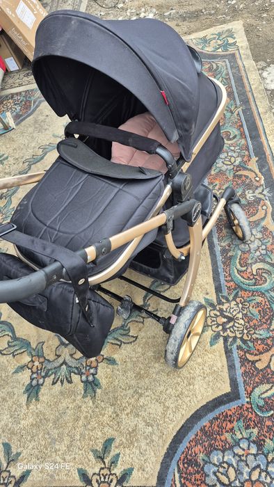 Продам детскую коляску
