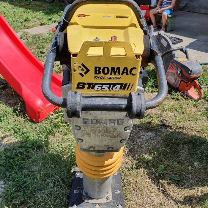 Mai Compactor Berbec cangur broasca tasator