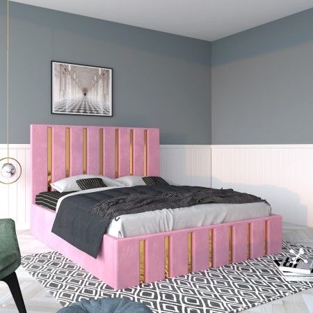 Pat Tapitat Cu Dungi Aurii