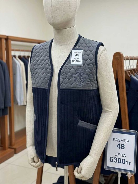 Продам чапаны и жилеты