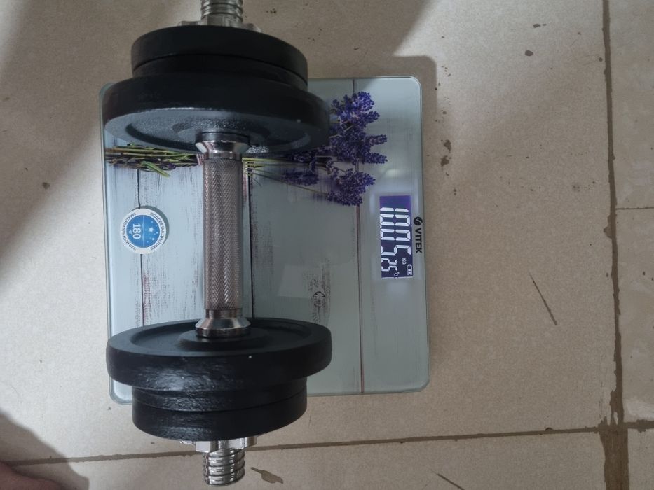 Продам гантель 10кг