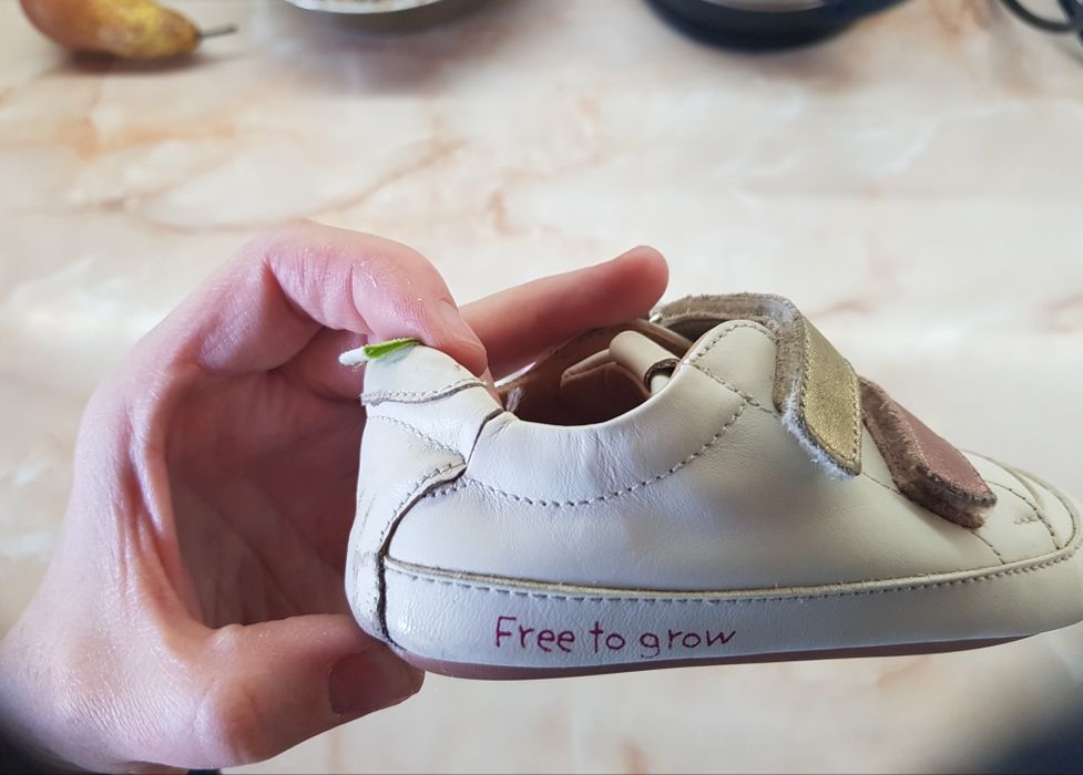 Боси обувки 23 номер