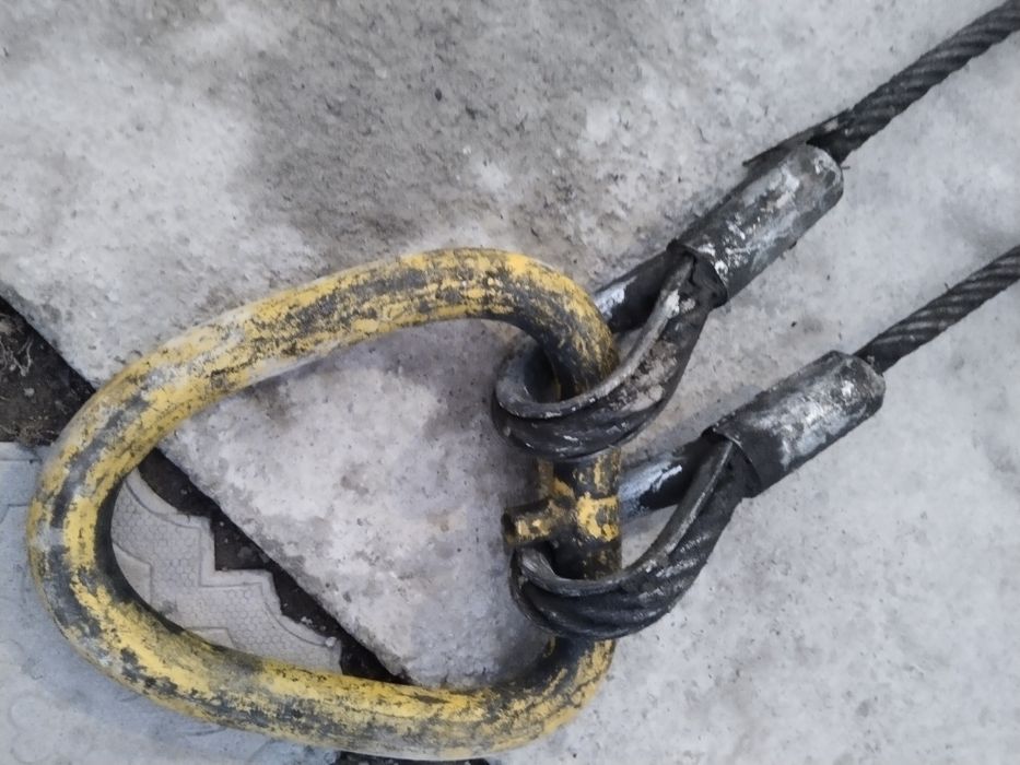 Продаётся трос паук 2шт.