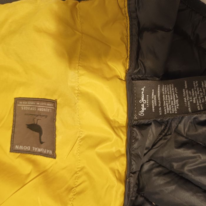 Geaca cu puf gâscă pepe jeans M-L