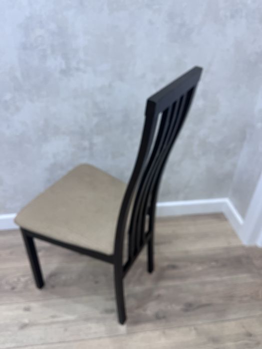 Продам хорошие стулья