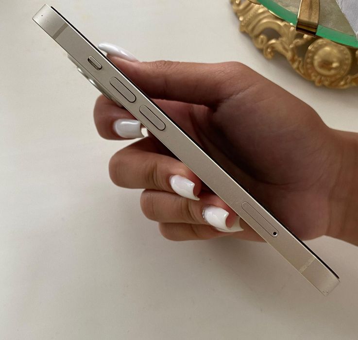 iPhone 13 без ремонта