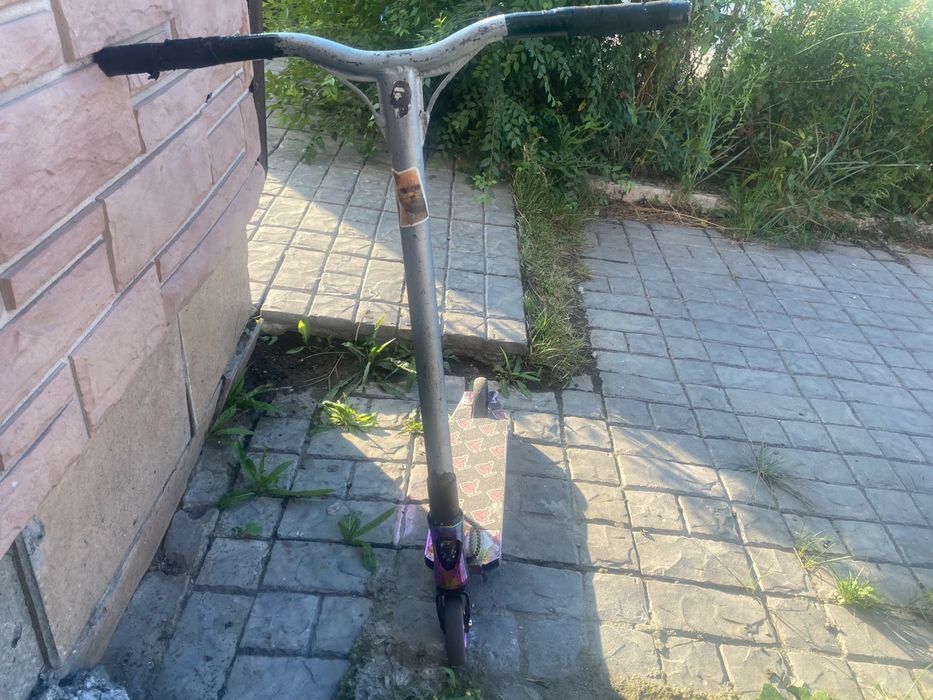 Продаю трюковой самокат