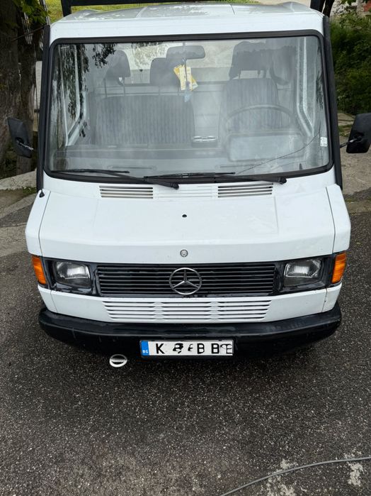 Mercedes-Benz 208D T1 Бордови