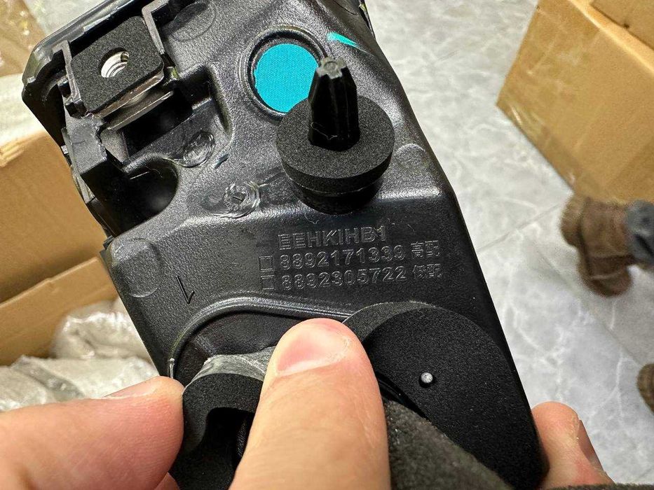 Фонарь в крышку багажника