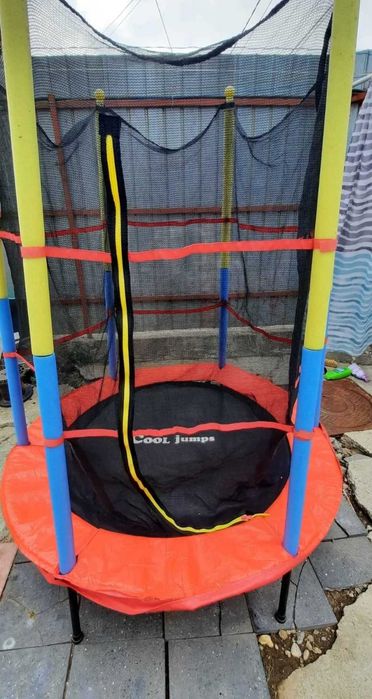Trambulina cu Plasa Ø1.39x1.82m