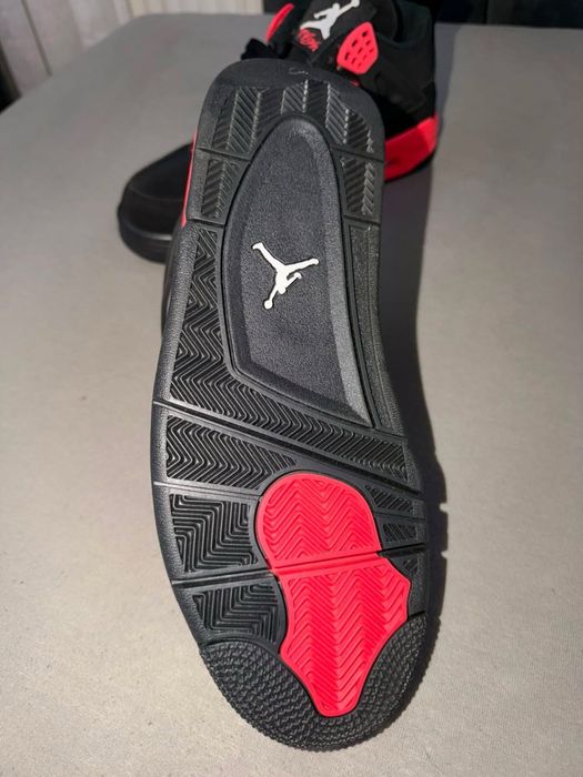 Jordan 4 red thunder