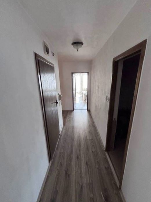 Дава се под наем Тристаен апартамент в София, Мусагеница - 80 кв.м за 867 € - Снимка #4