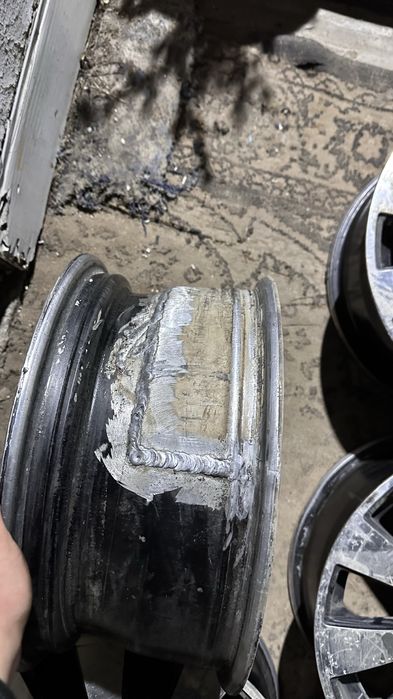 Продам диски на 16