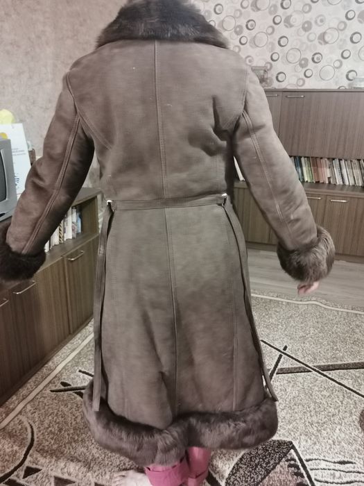 Дамска палто от естествена кожа