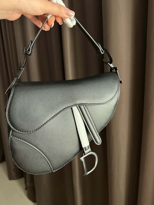 Дамска чанта модел Dior Saddle bag