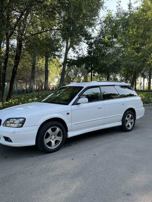 Subaru legacy b4