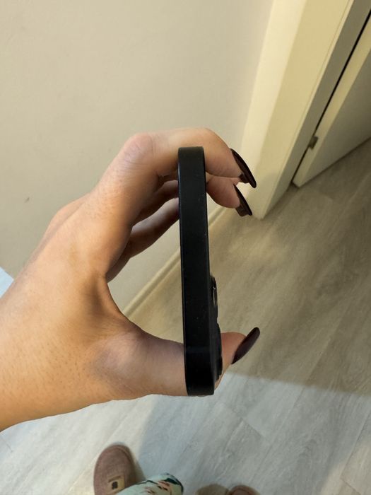 Продам Iphone 13 128 gb, midnight blue