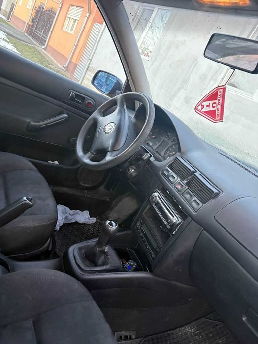 Golf 4 1.9 COD MOTOR:AGR