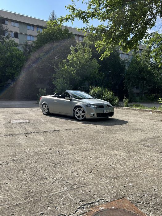 Renault Megane CC 2.0T ( RS de buget)