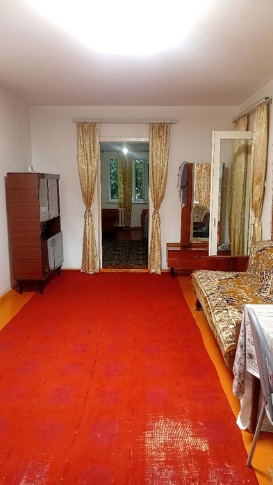 Продам 2ком.кв.во 2мкр.дом 24