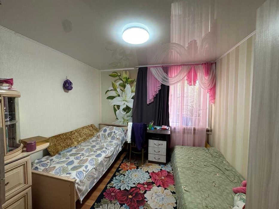 S  Продам 3-х ком студию на Старте 2/4 этаж