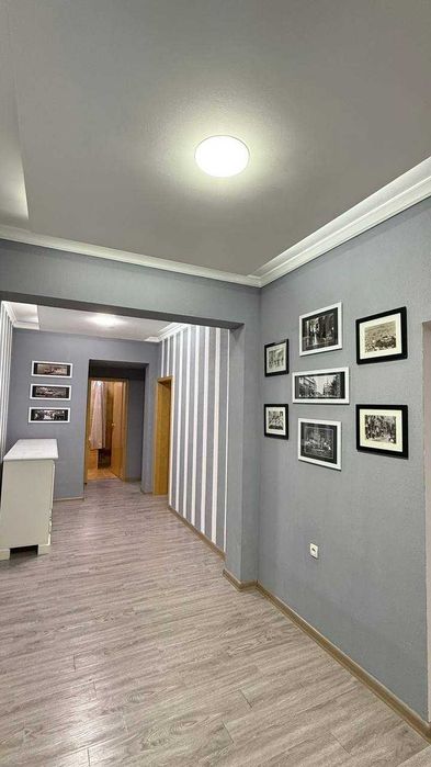 Банковская, ор-р NRG Oybek, Шох.мед. центр 4/7/9 182+10м2 VP