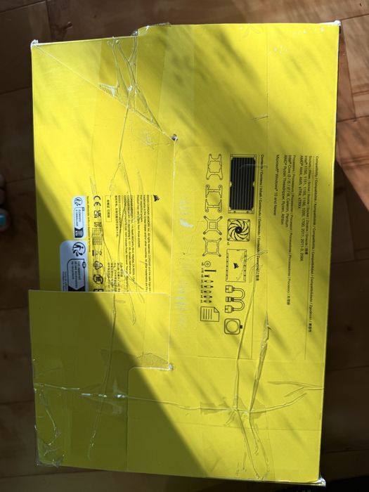 Corsair iCUE H100i ELITE LCD XT - Defect / Retur Amazo