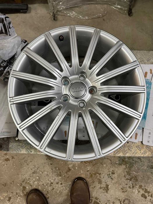 Jante Audi R18 7.5Jx18H2 ET54