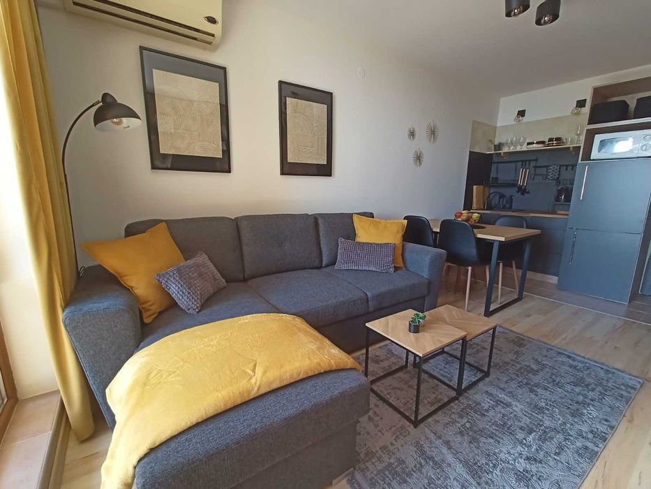 Продава се Едностаен апартамент в Свети Влас - 46 кв.м за 876 €/кв.м - Снимка #1