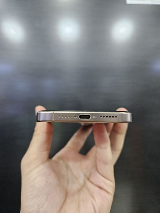 Iphone 16 pro max 256gb 98%