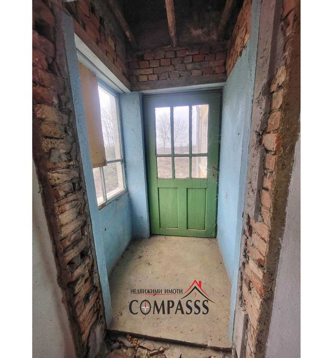 с. Смолница, обл. Добрич, къща с двор – 78000лева!