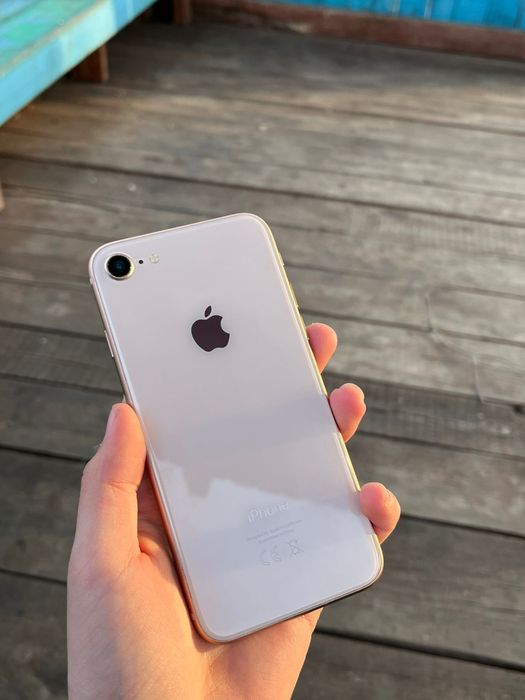 сртчно продам аифон 8 сикс севен