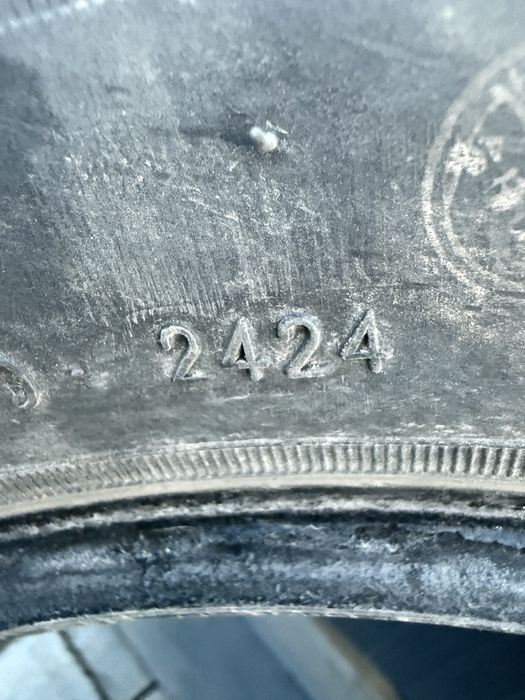 Зимни 215/65/16 Дот 24г