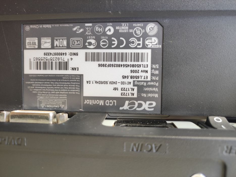 Монитор Acer 2006 и стойка
