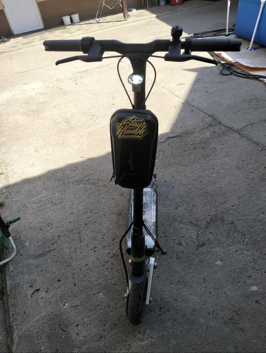 Trotineta electrica Navee St 3Pro