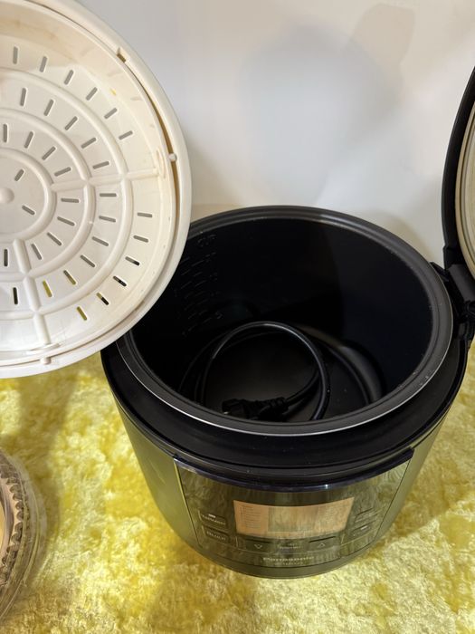 Продается Мультиварка