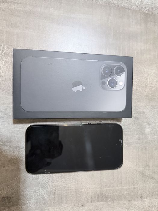 Продам Iphone 13 pro