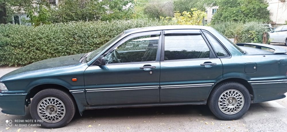 Митсубиси галант