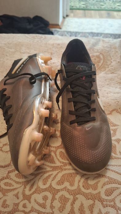 Продается бутсы темпо