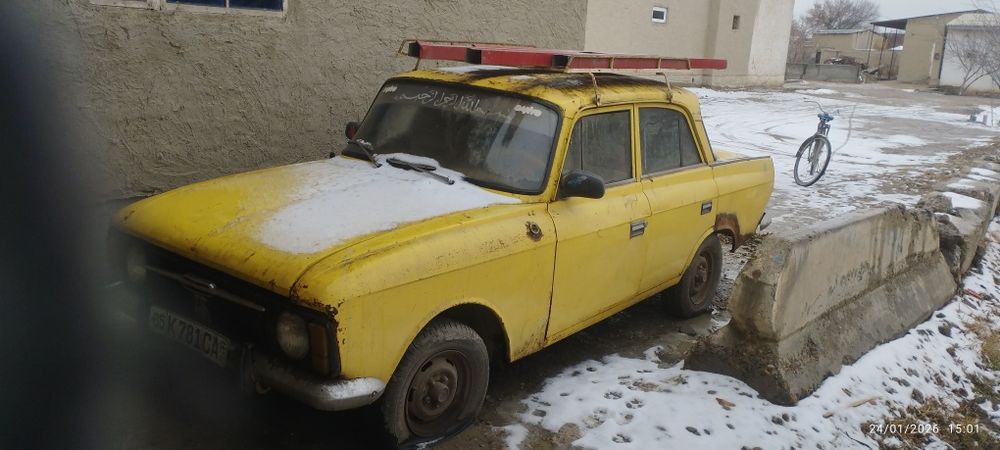 Moskivich 412 sotiladi
