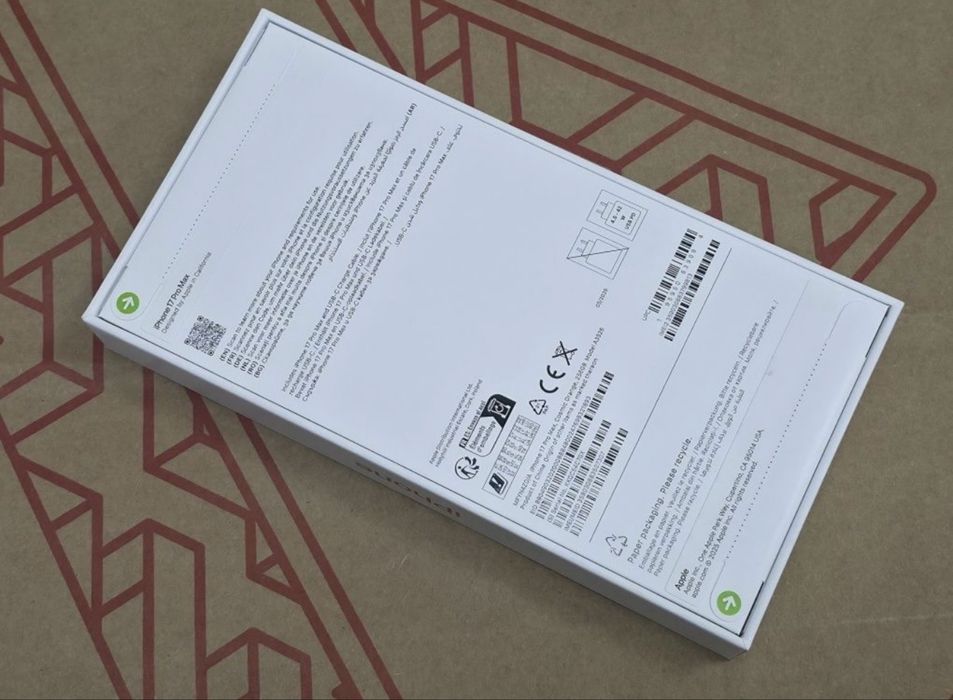 ЗАПЕЧАТАН 256GB iPhone 17 Pro MAX A1 Гаранция 2028 Cosmic Orange