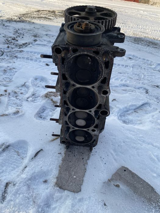 Головка от ауди моник