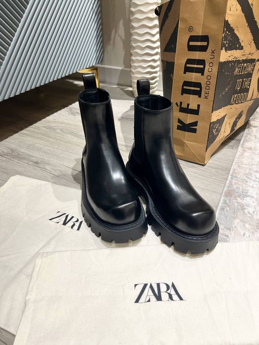 Зимние ботинки..От Zara.Оригинал.41 размер.Черные.Новые