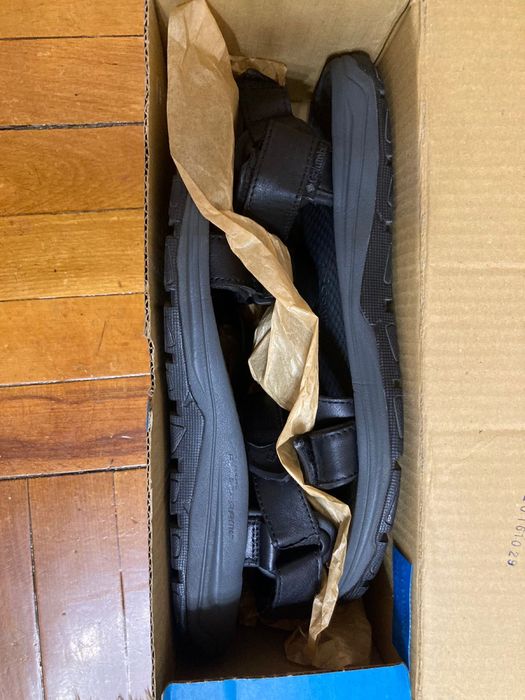 Продам оригинальные сандали от Columbia