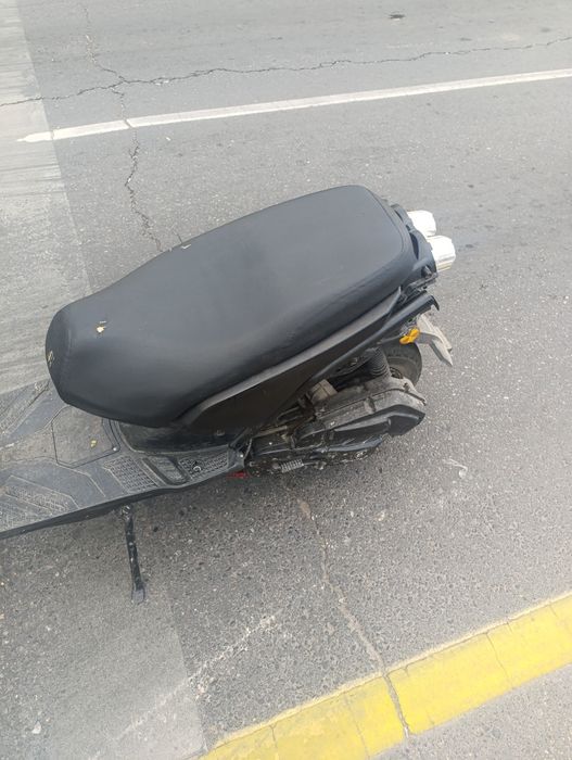 Скутер Yamaha bws 150куб